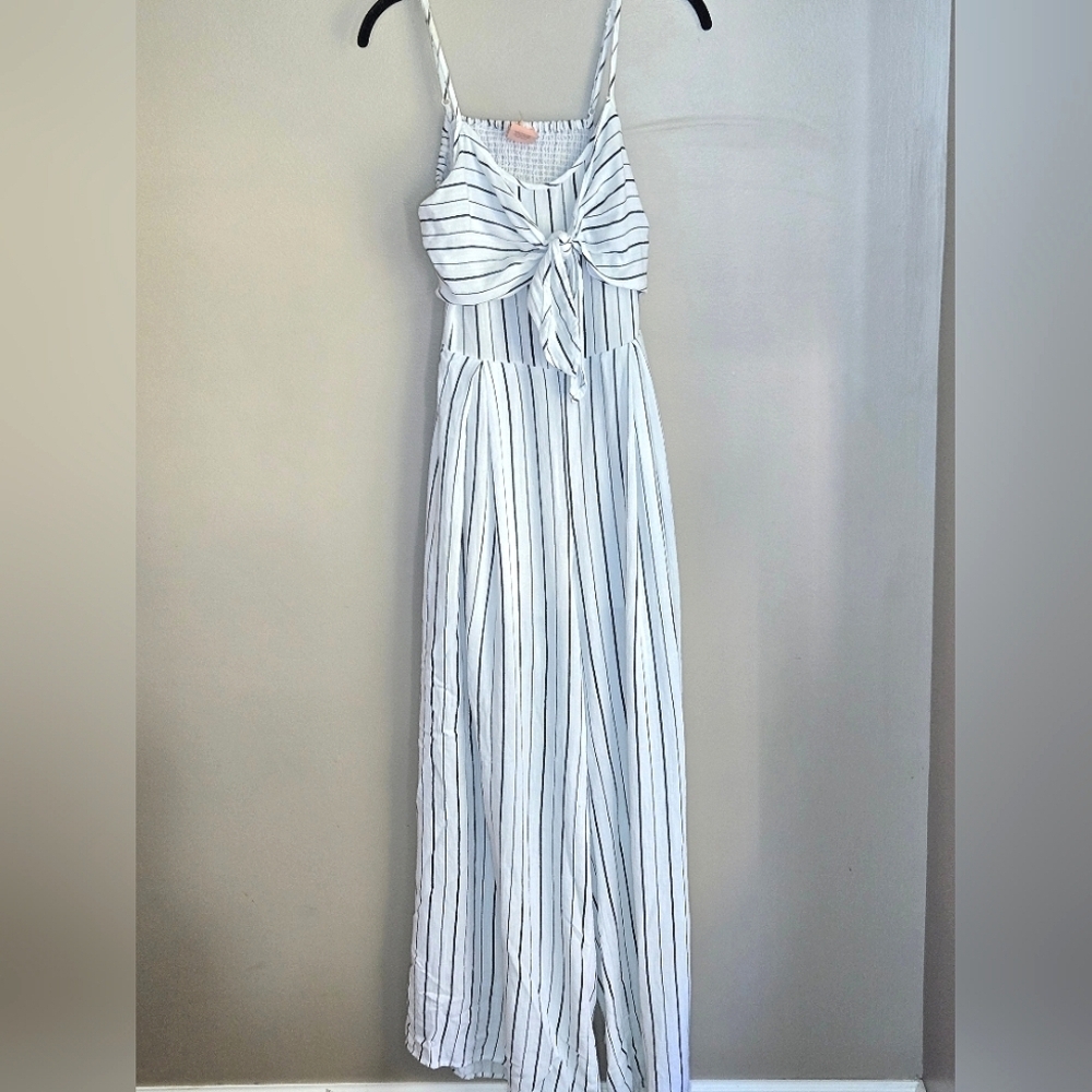 Flying Tomato Pinstripe Elevated Basic Coastal Ju… - image 1